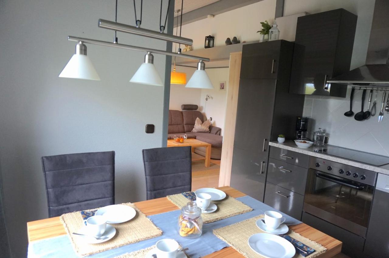 Ferienhaus Hennesee メシェデ エクステリア 写真
